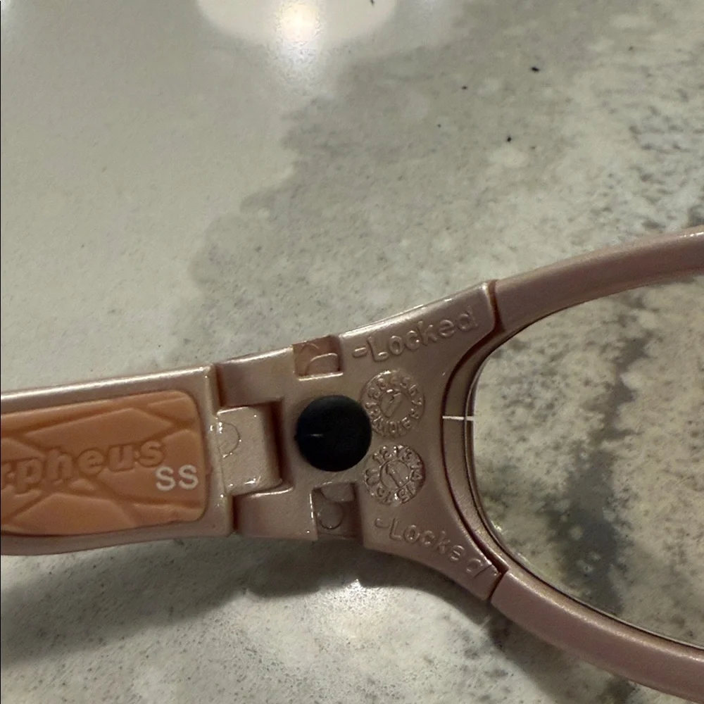 Rec Specs liberty sport -Morpheus sports glasses for kids